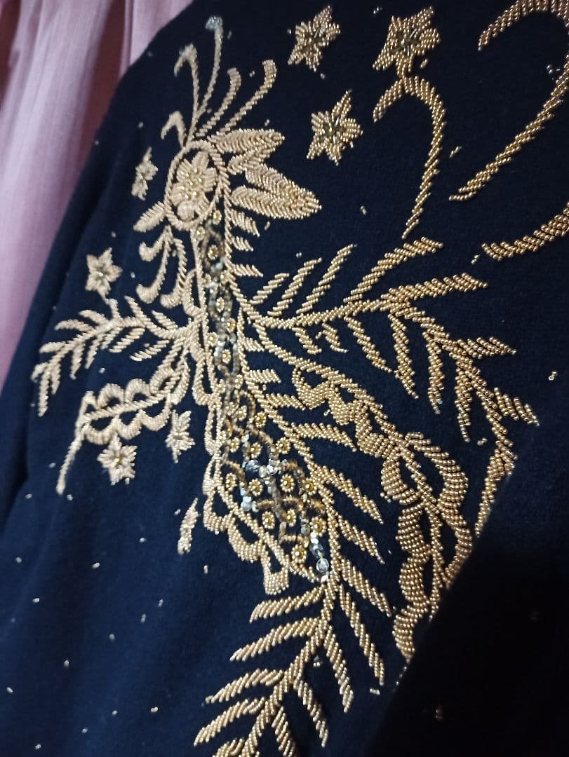 逸品物一品物　黒の刺繍入りアンゴラニットカーディガン　香港製Y2K