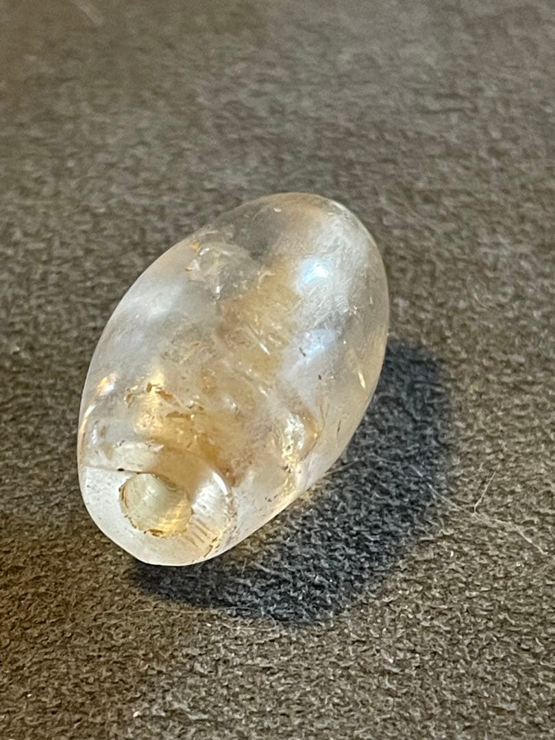 古墳時代　水晶棗玉（なつめたま）