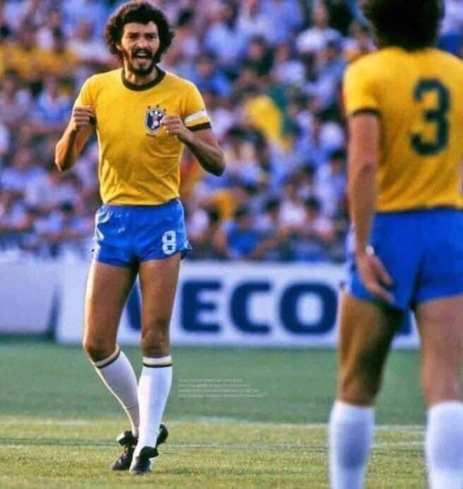 元ブラジル代表 オスカール氏のブラジリスFC(所有クラブ)サイン入ユニフォーム