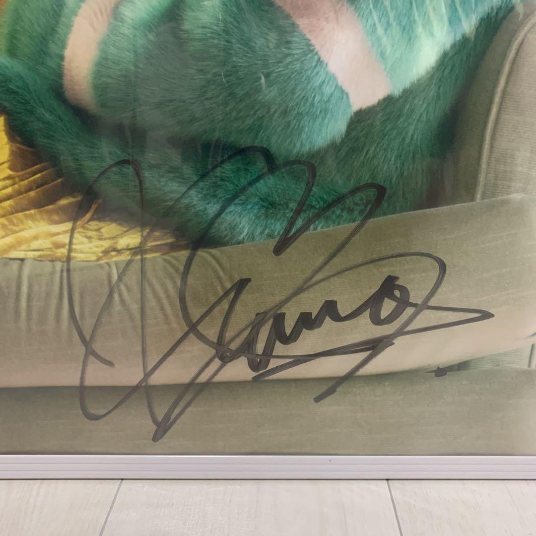 西野カナ　LOVE it　アルバムハガキ当選品ビッグポスター　直筆サイン　非売品