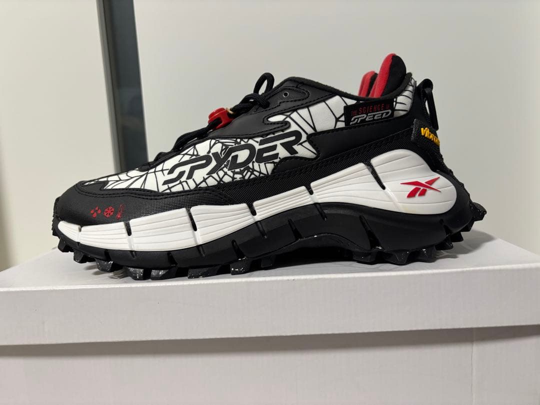 【新品・未使用】スパイダーSPYDER・ KINETICA 2.5 スニーカー