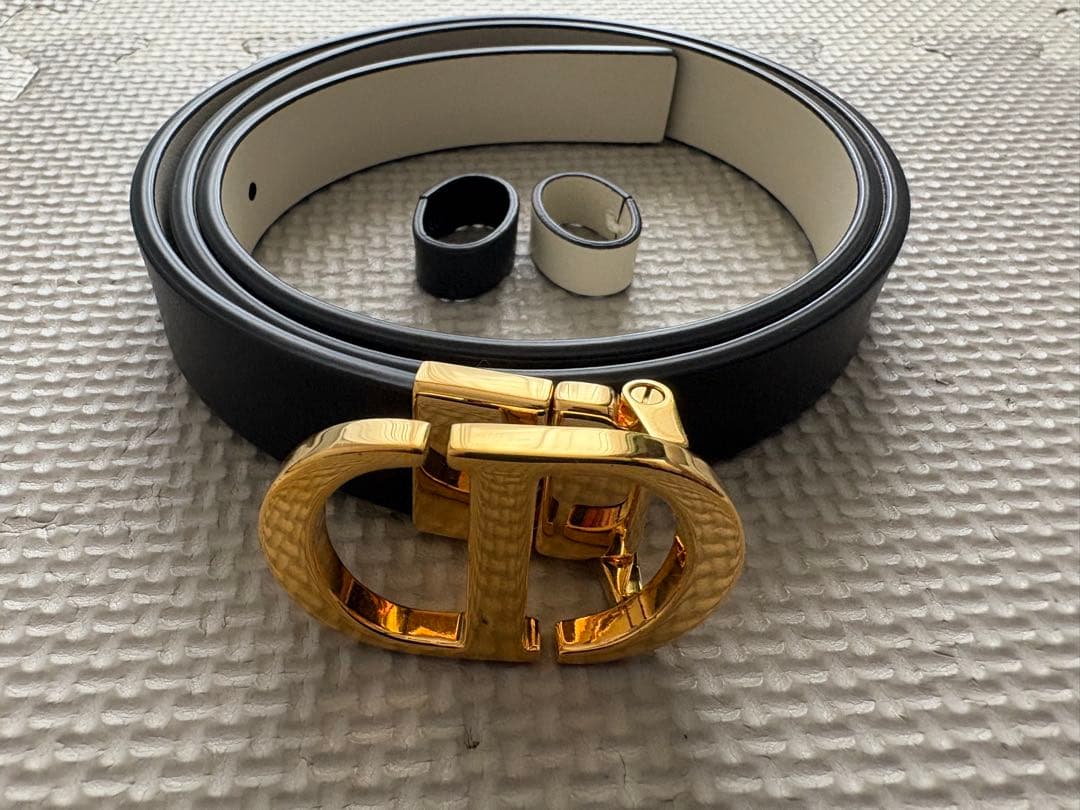 Dior 30 Montaigne リバーシブルベルト 20mm