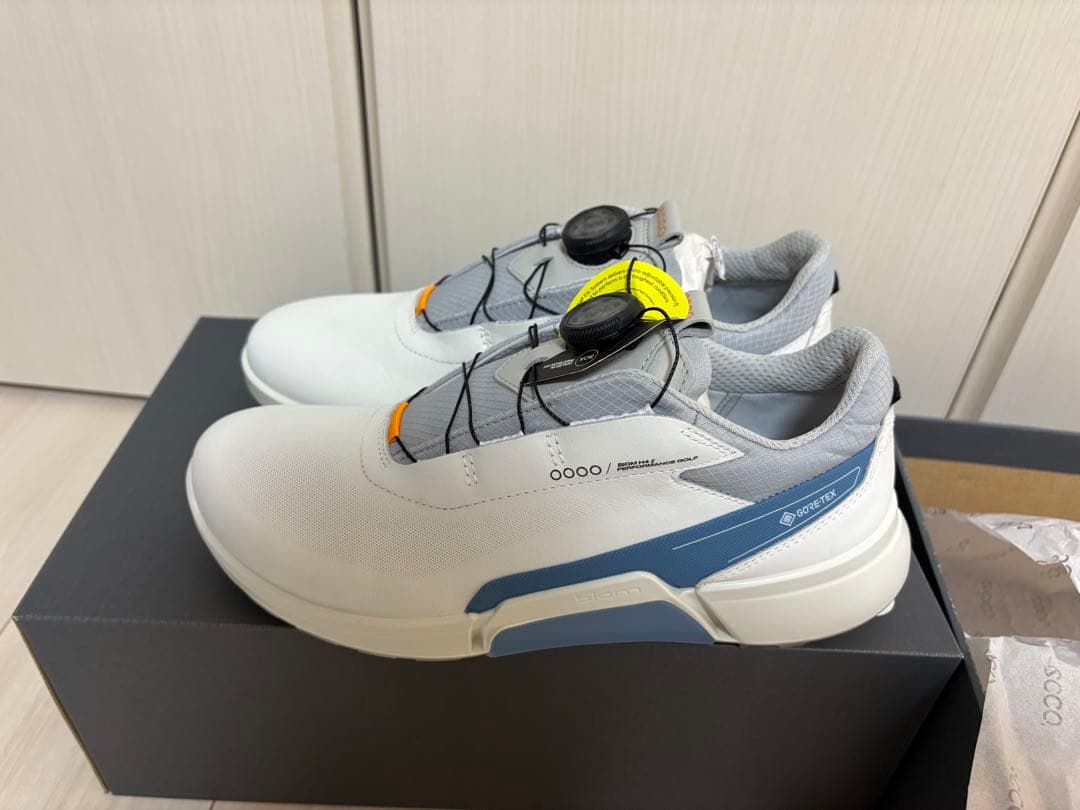 新品未使用　試着のみ ECCO ゴルフシューズ BOAシステム ホワイト