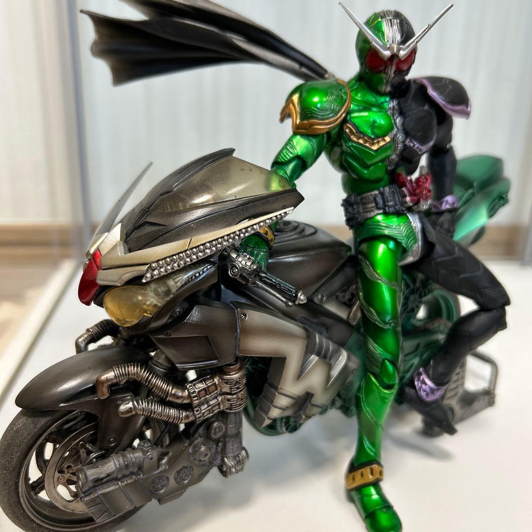 s.i.c.仮面ライダーw 海外製ハードボイルダーセット