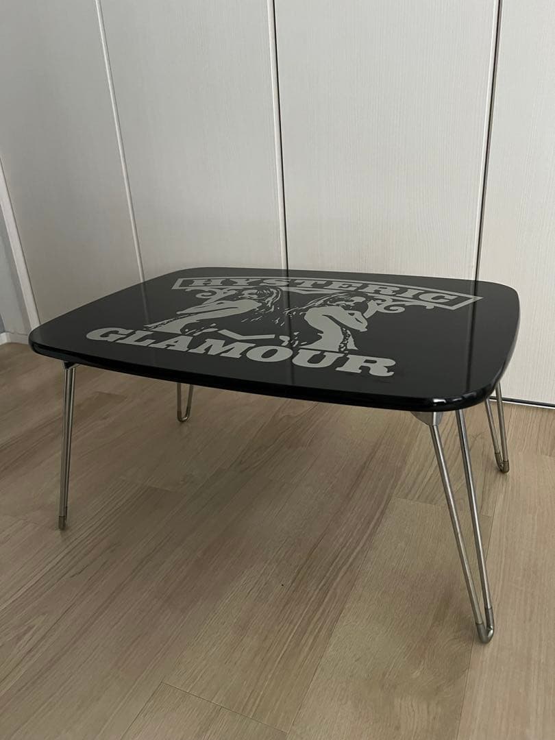 ヒステリックグラマー ノベルティ 折りたたみテーブル