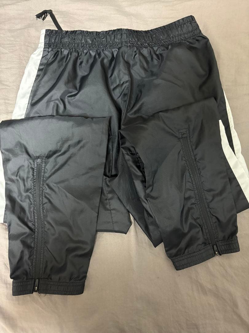 産業能率大学 サッカー部 ピステ 上下 XL L PUMA 黒 ウォーマーセット