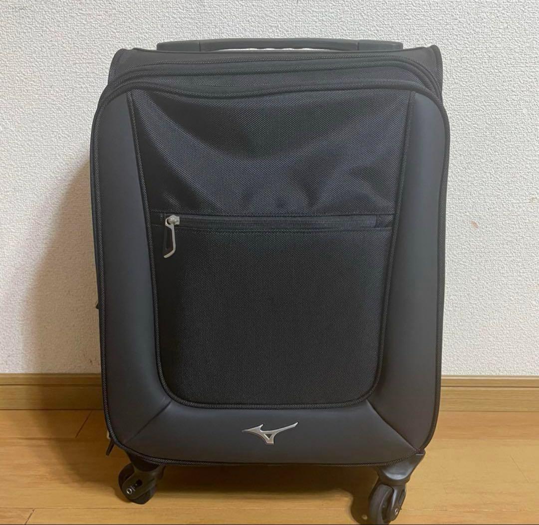 ミズノ キャリーケース キャリーケース 機内持ち込みサイズ 30L 2回使用