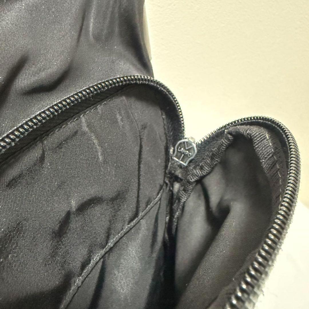 PRADA プラダ ショルダーバッグ メッセンジャー クロスボディ ボディバッグ