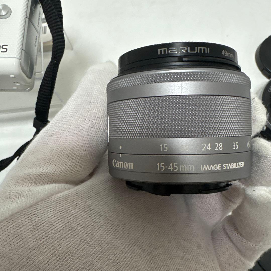 サ*ー様 Canon EOS M100 ホワイト レンズ2点 ミニ三脚 備品あり