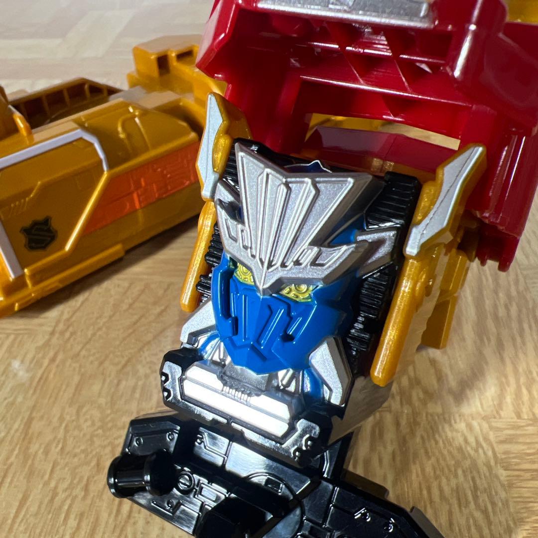 【開封品】DX ルパンカイザー セット【ルパンレンジャー】