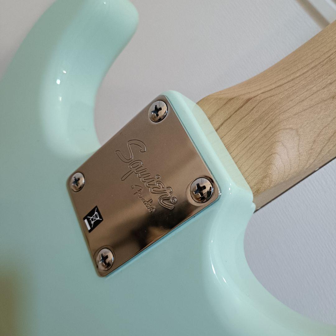 メンテ済｜Squier ストラトキャスター エレキギター サーフグリーン
