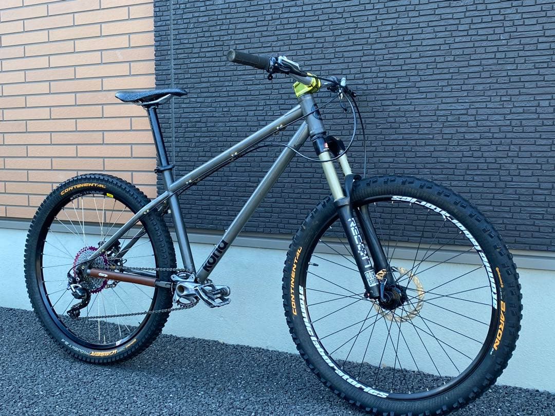 KONA クロモリ　ハードテイル　26インチ