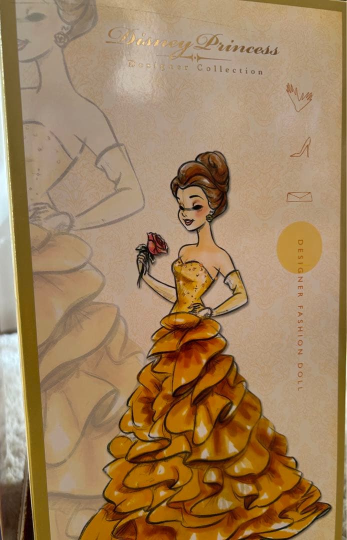 ディズニープリンセス　デザイナーズコレクション　ベル