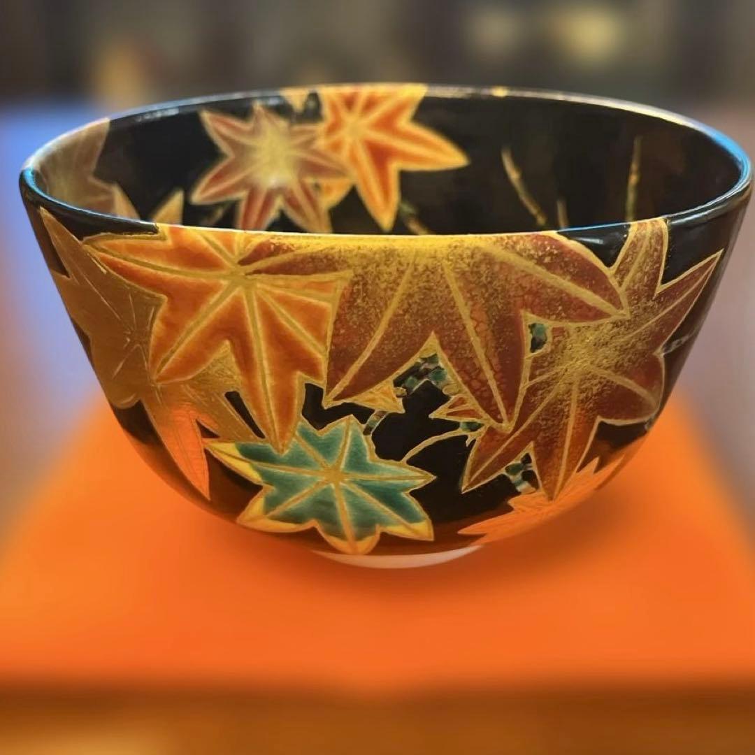 黒仁清写　紅葉絵　茶碗