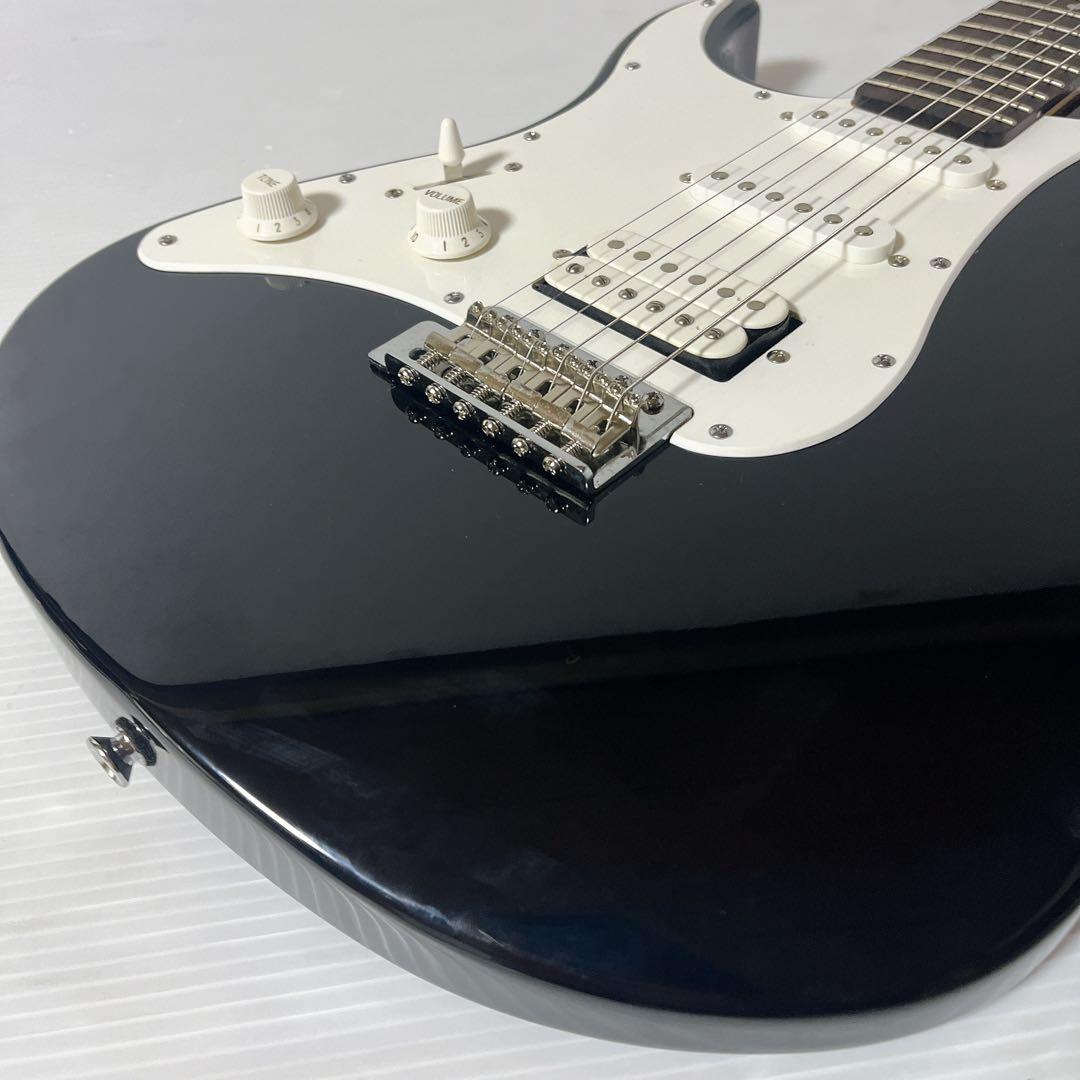 Yamaha パシフィカ　112 レフティ　エレキギター