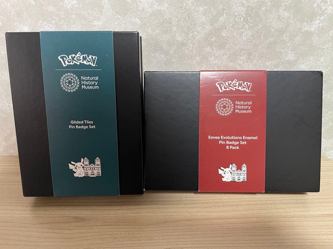 ポケモン30周年 ピンバッジ２個セット ロンドン自然史博物館コラボ