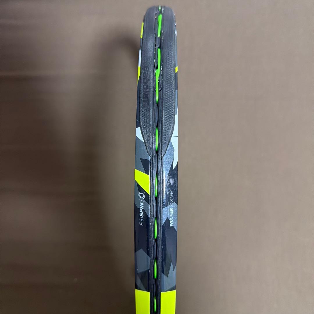 T*a様 Babolat ピュアアエロライト 2022 G2