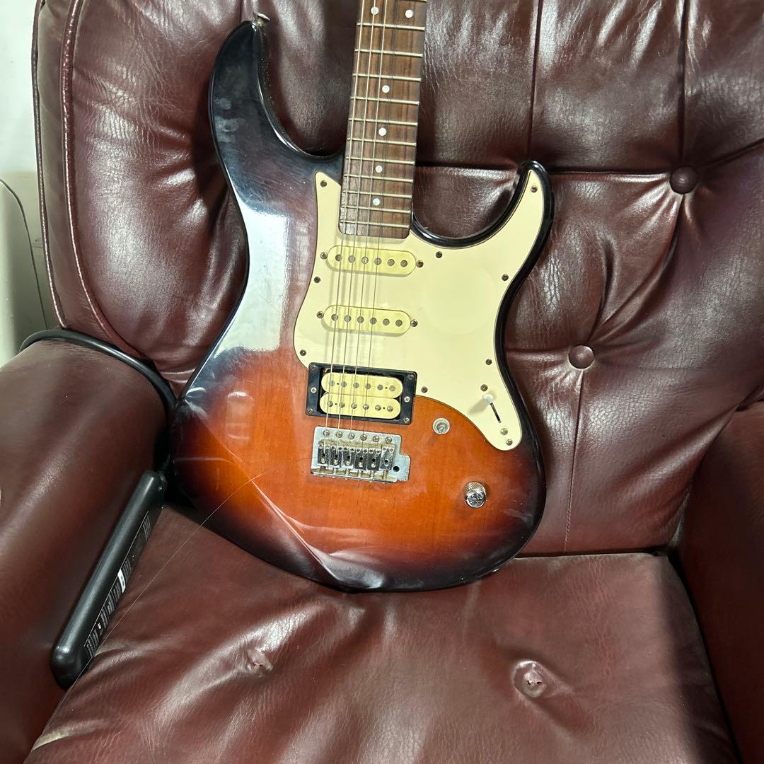 YAMAHA　PACIFICA PAC112 ヤマハ パシフィカ