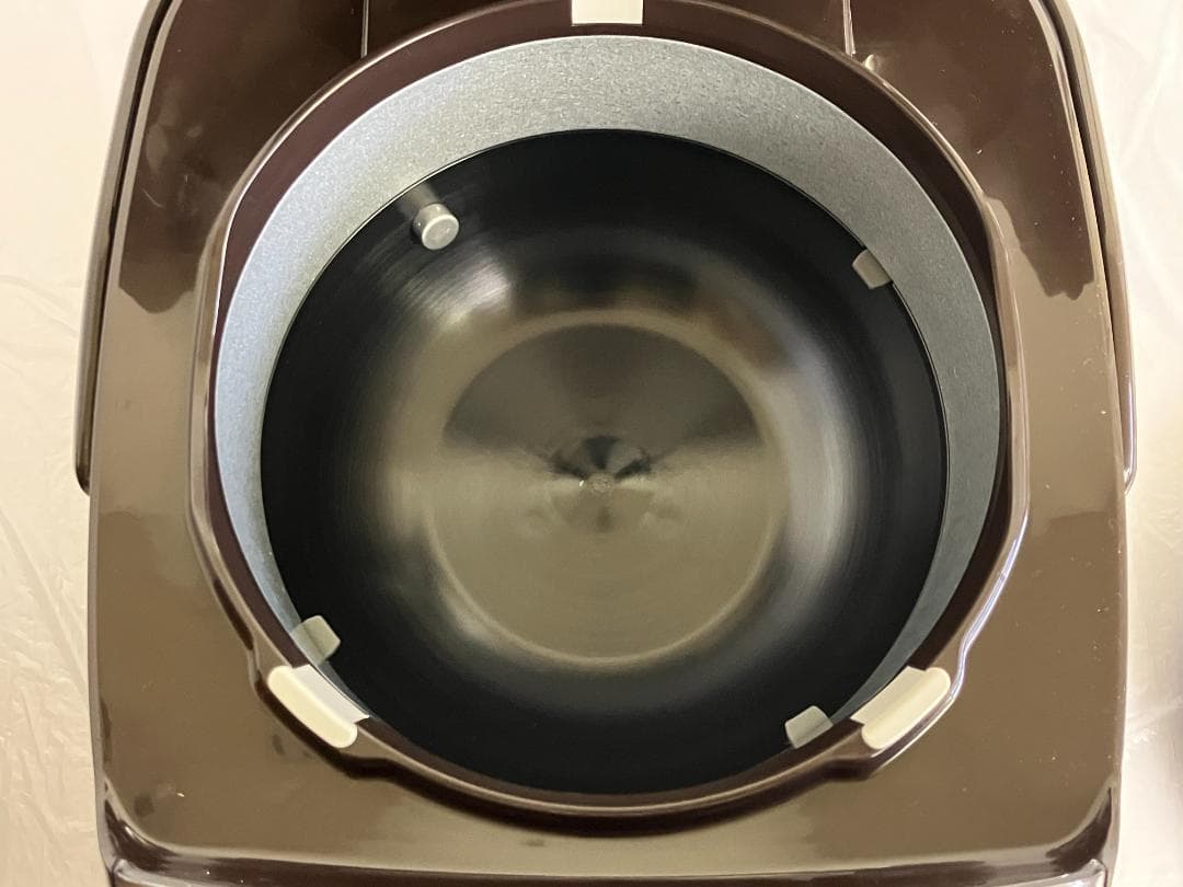 【極美品】象印 NP-GP05E9 IH炊飯ジャー 3合 ブラウン 2021年製