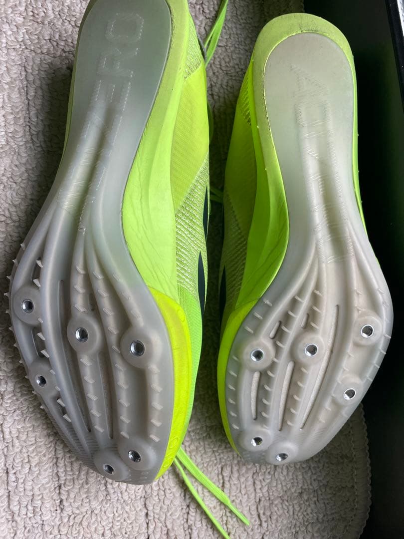 陸上スパイク　アディゼロ　フィネス　27.5