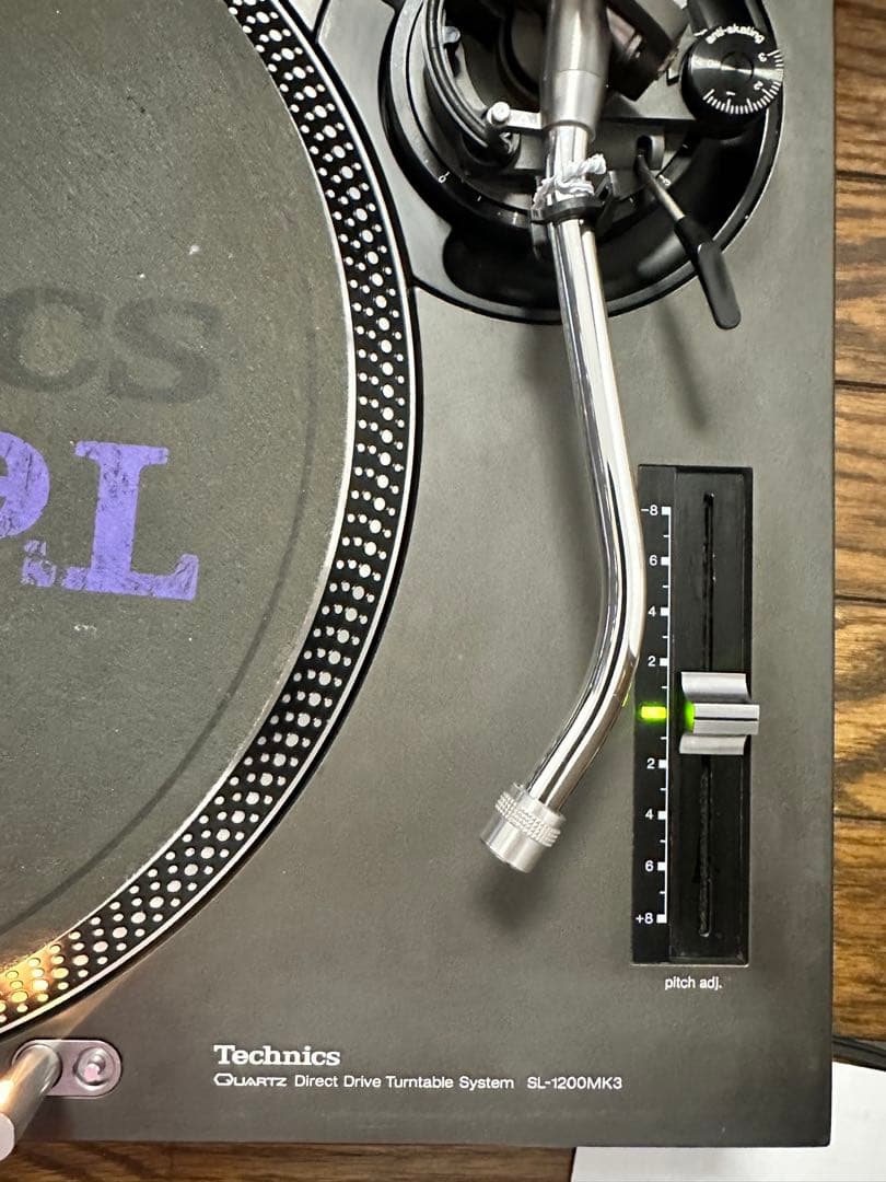 TECHNICS SL-200MK3 ターンテーブル1台