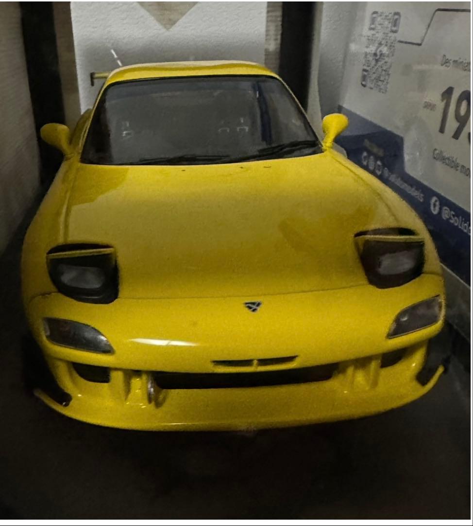 Mazda RX-7 Type RS (FD3S) イエロー ミニカー 1/18