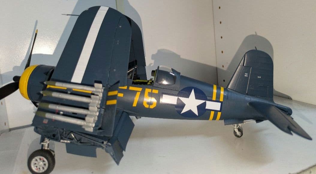 コルセアF4U-1D(プラモデル完成品1/32)