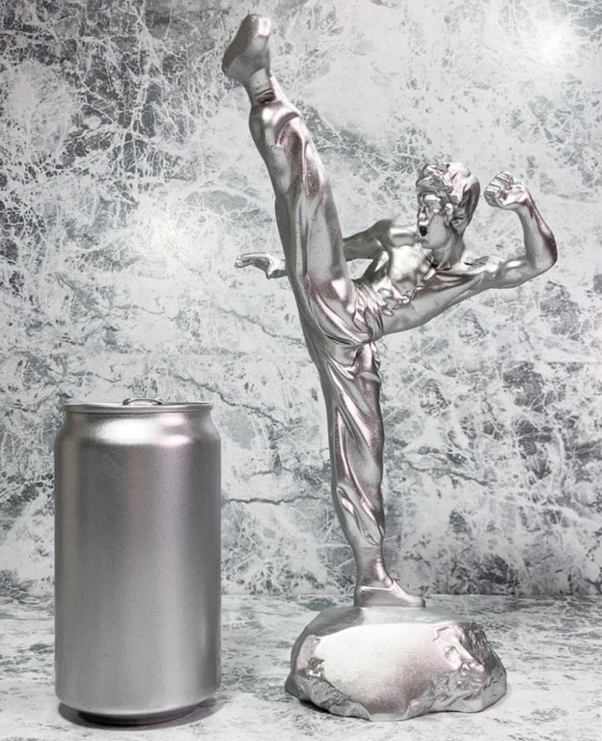 「ブルース・リー　銅像風 フィギュア　シルバー」jo-db