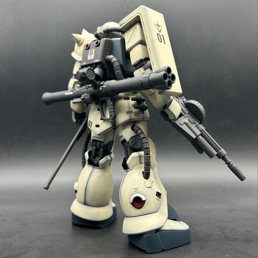 ガンプラ塗装済完成品 MGザクIIF2型（連邦軍仕様）