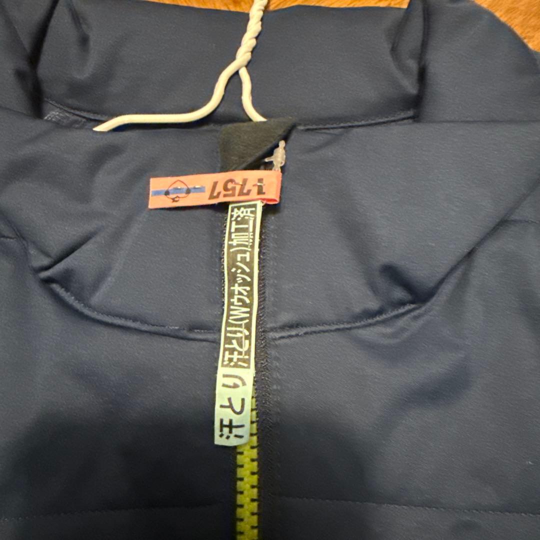 ニューバランス　ゴルフウェア　ダウン