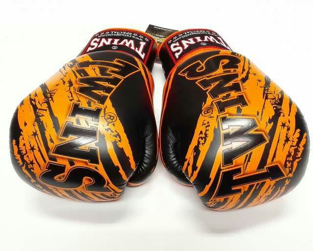 新品 正規 TWINS 本格ボクシンググローブ 本革製 サイズ選択 TW黒オレ