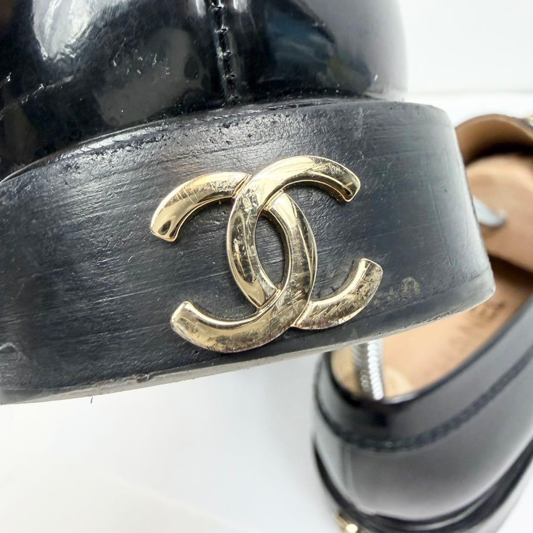 CHANEL エナメル ローファー シャネル Cocoロゴ 【36 1/2】