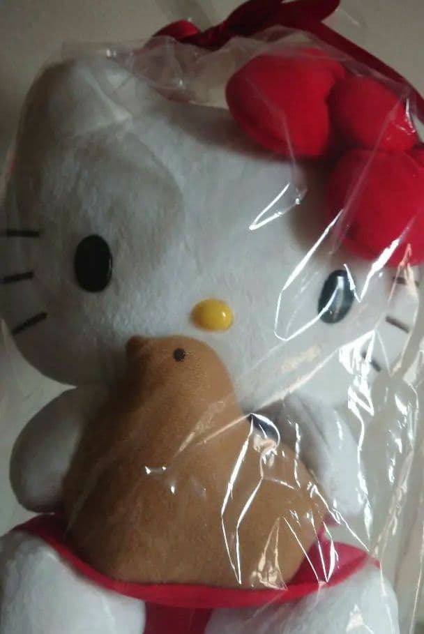 ぬいぐるみ HELLO KITTY