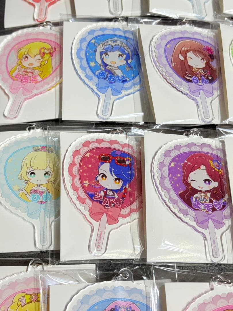 アイカツスターズ　プラネット　グラフアート　アクリルキーホルダー　まとめ売り