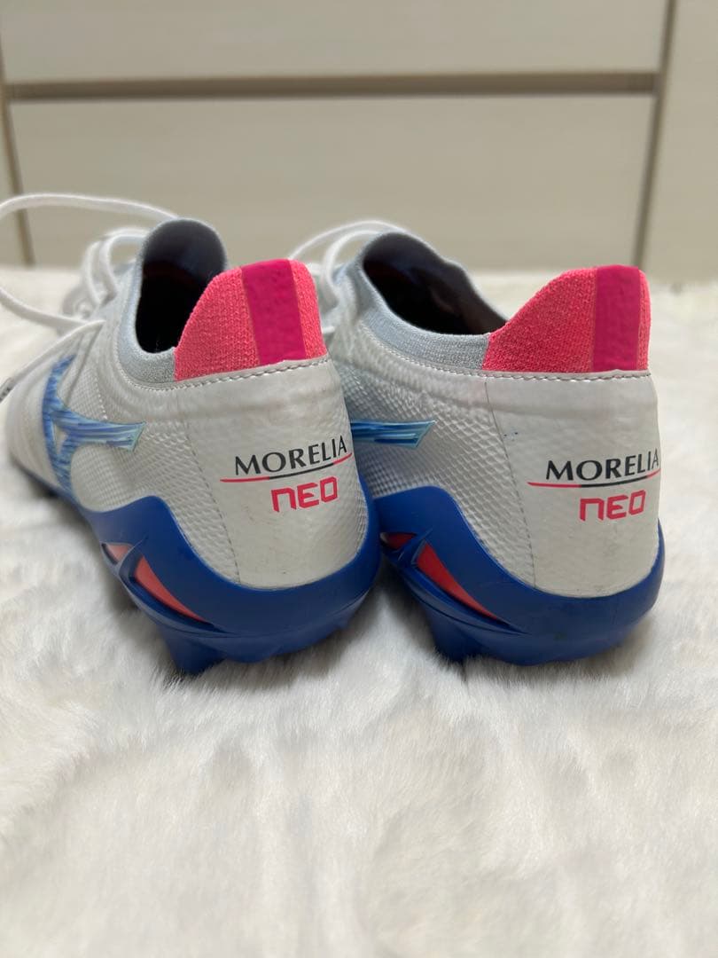 Mizuno Morelia NEO サッカーシューズ