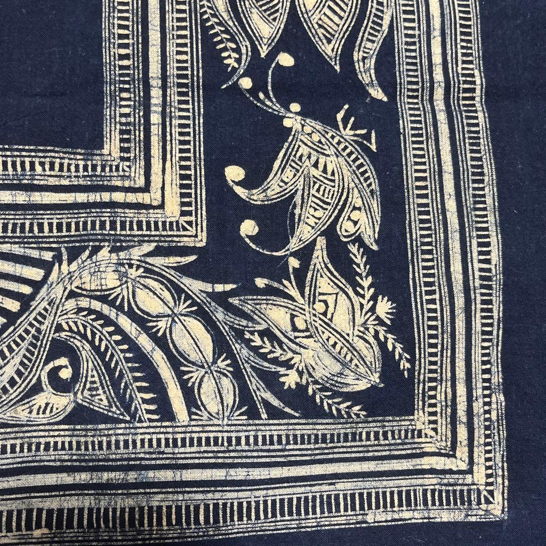 中国少数民族の古い青染め布