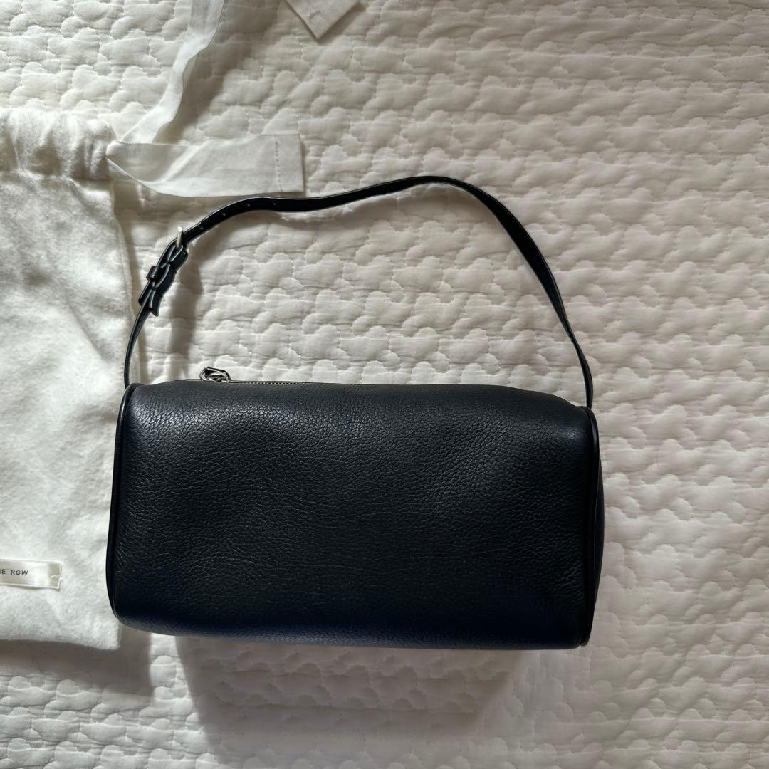 最終価格　THE ROW　90's Bag　レザー　ブラック