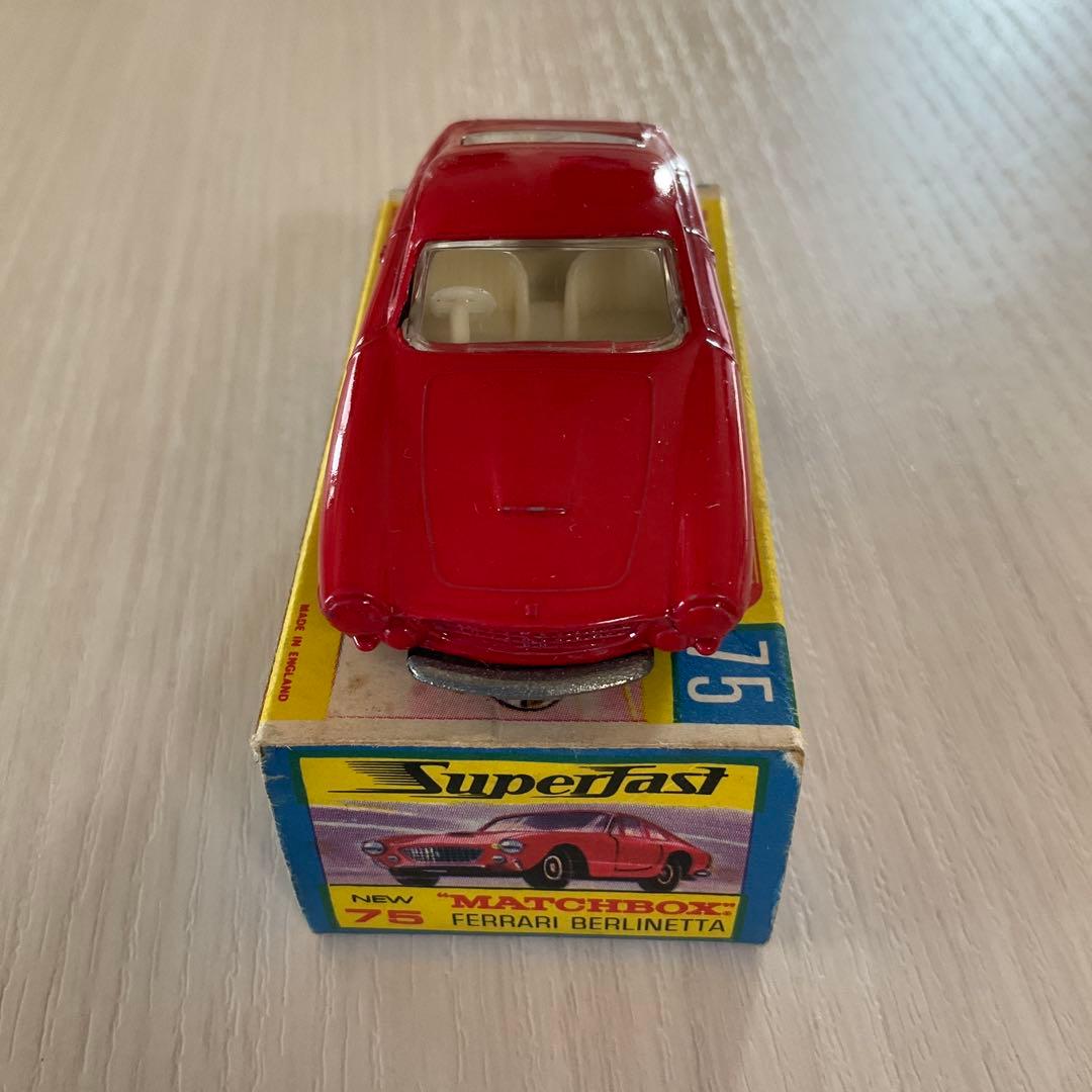 ミニカー　マッチボックス　フェラーリ　ベルリネッタ
