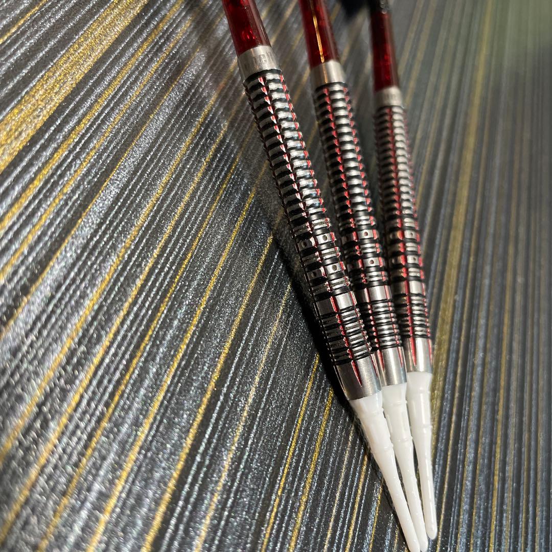 定価13000円 ソフトダーツ ナシル ボンバ ワンエイティ 23g ストレート