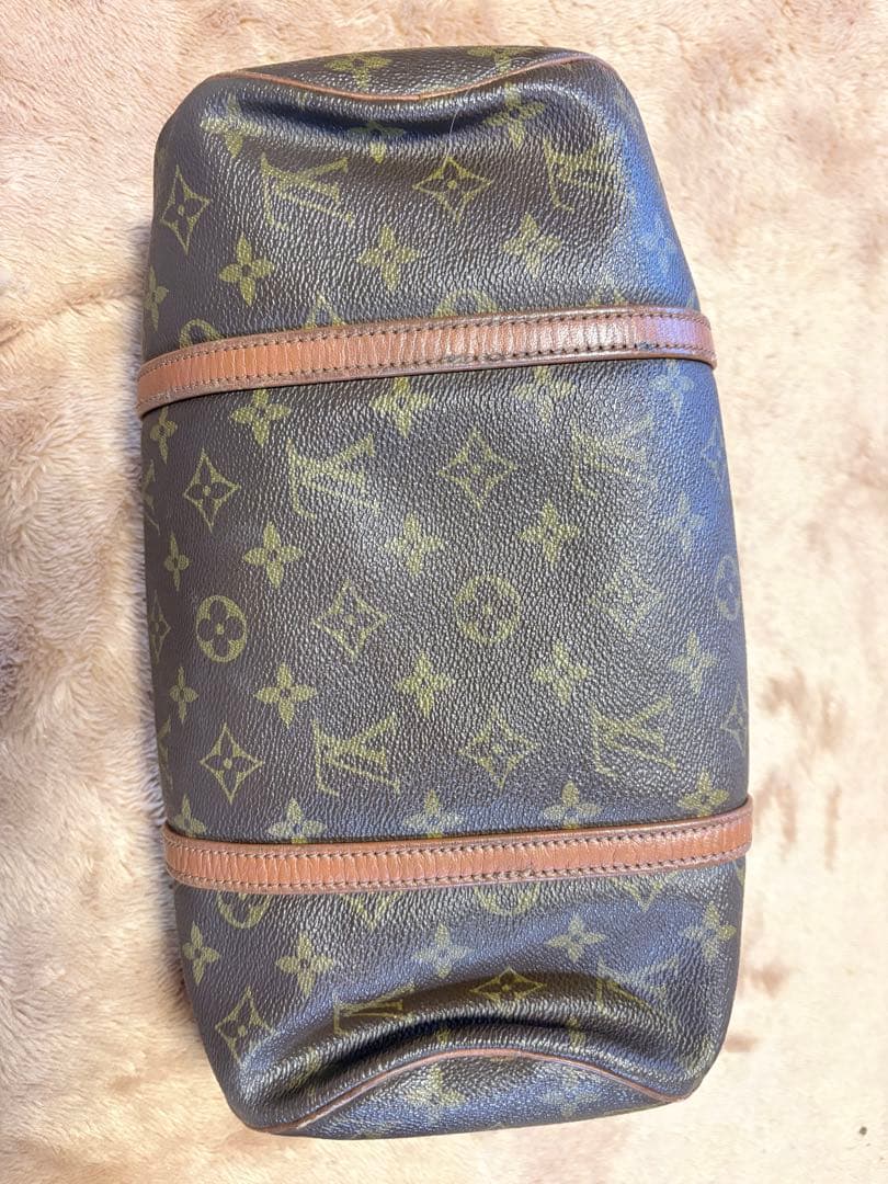 ルイヴィトン　モノグラム　ハンドバッグ　パピヨン