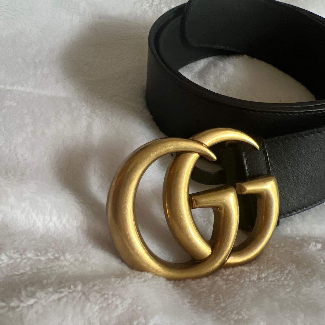 GUCCI黒レザーベルト