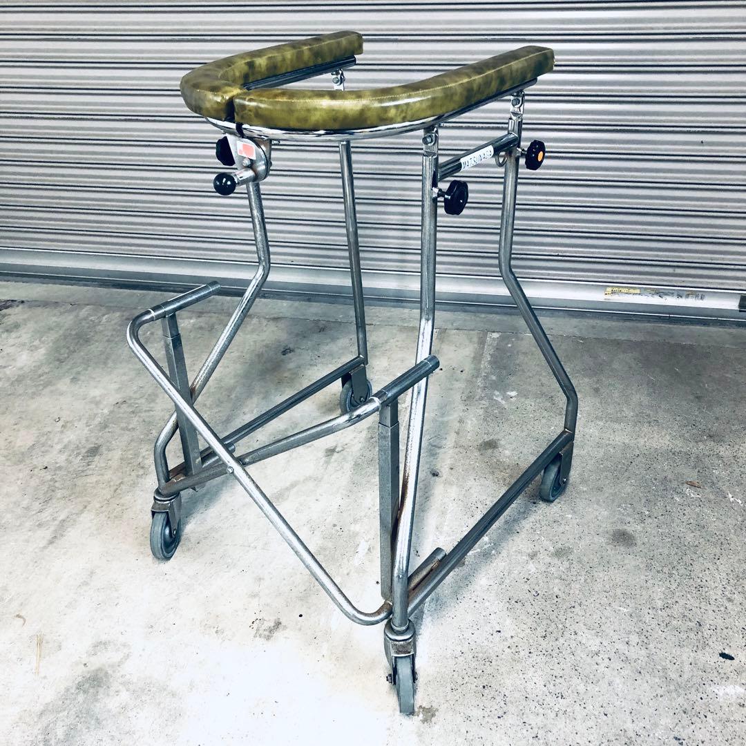 【送料無料】歩行器　介護　リハビリ　松永製作所　SM-10　折りたたみ　汚れ有り