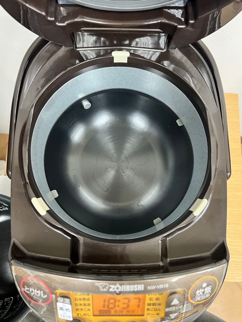 ZOJIRUSHI NW-VB10 IH炊飯器1.0L /5.5合2021 年製