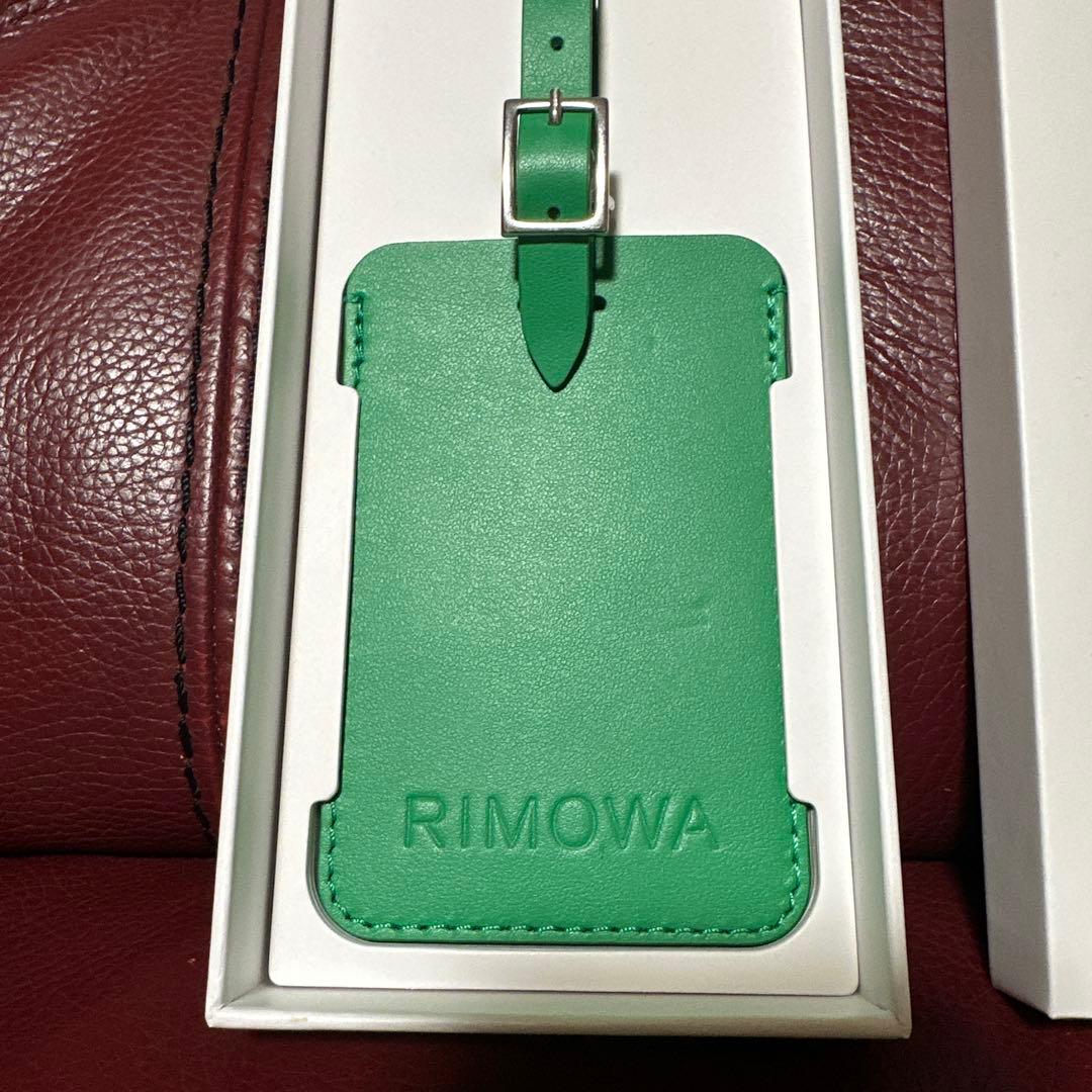 週末限定値下げ　リモワ ネームタグ　新品未使用　Italy製