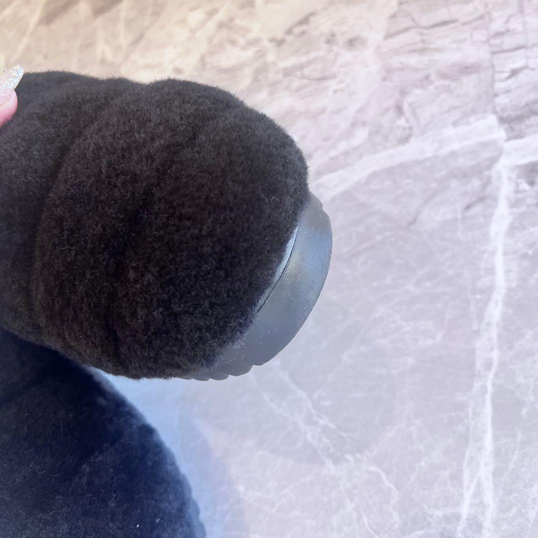 美品✨ UGG アグ スーパーフラッフ ブラック 24.0