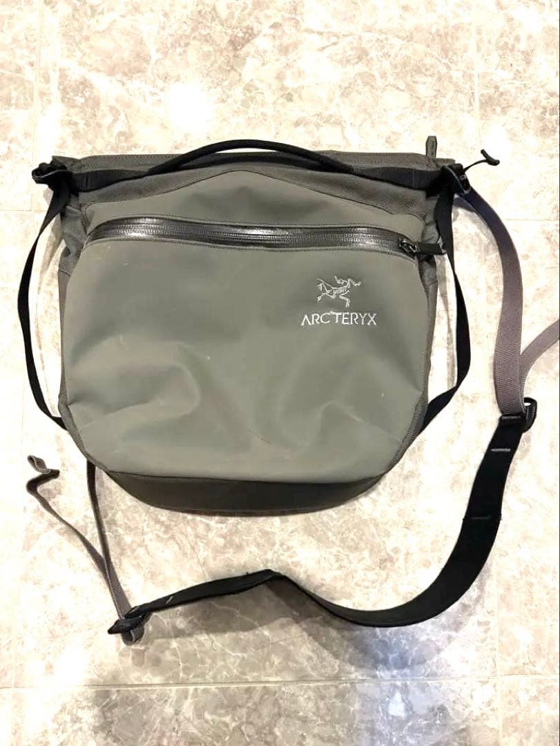 ARC’TERYX × BEAMS 別注 ショルダー　ARRO 8