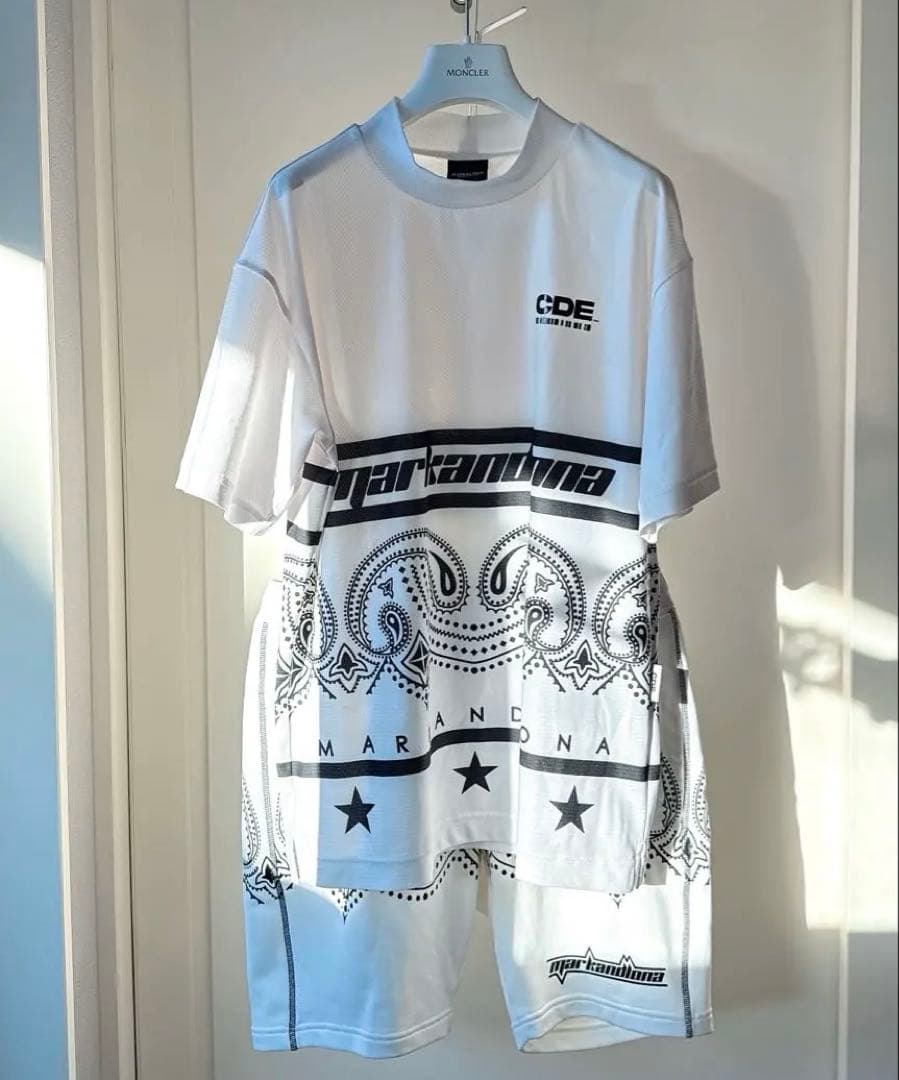 美品 ★ MARK&LONA 木村拓哉さん セットアップ モックネック ショーツ