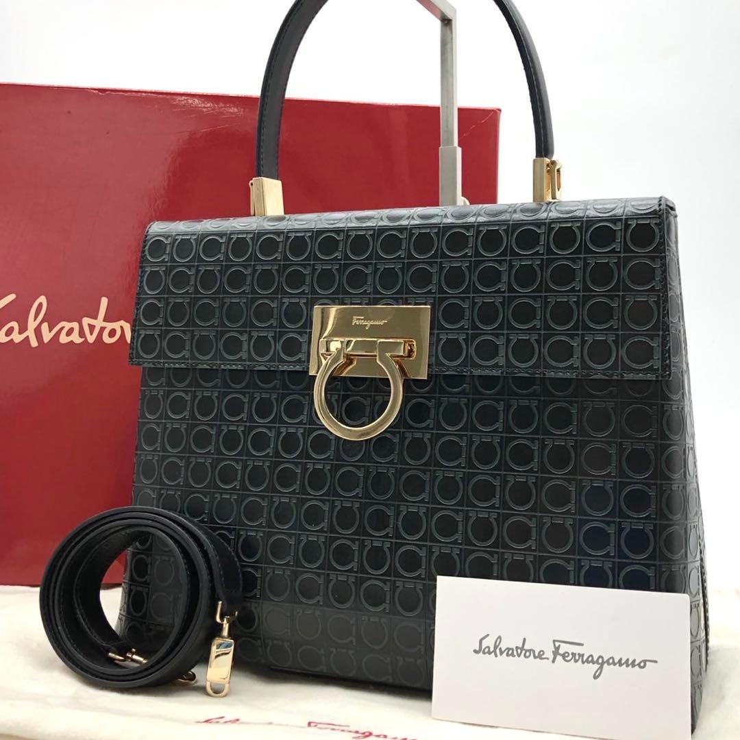 ✨美品・付属品完備✨フェラガモ ハンドバッグ 2way ガンチーニ 総柄 レザー