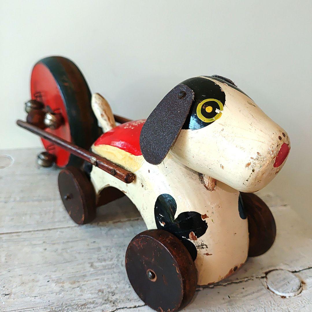 アンティーク木製犬型おもちゃ 鈴付き