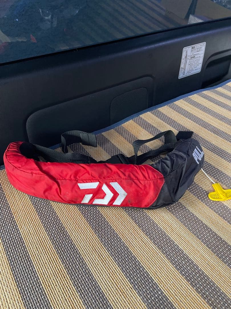 ダイワライフジャケット、ベルト